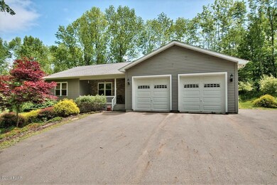 564 Prompton Rd, Prompton, PA 18456 - photo 2