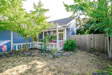 1213 S 6th St, Independence, OR 97351 - photo 2