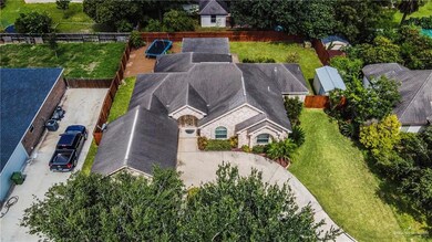 409 N 16th St, Donna, TX 78537 - photo 5