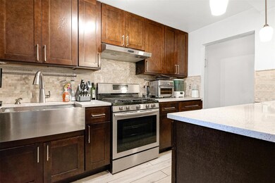 105-07 66th Rd unit 1F, Forest Hills, NY 11375 - photo 6