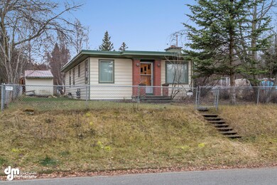Exterior Front_4033-FULL