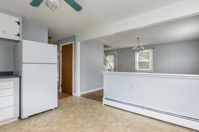 31 Puritan Dr Westbrook ME-large-007-011