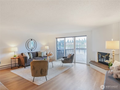 30853 13th Place S unit 2, Federal Way, WA 98003 - photo 2
