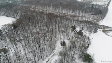 2792 Midway Ln, Saint Clair, MI 48079 - photo 3