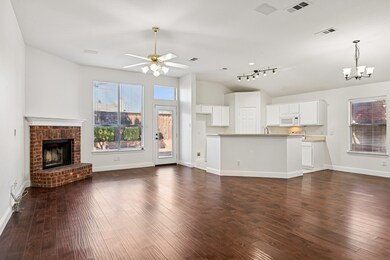 1075 Port Sullivan Dr, Little Elm, TX 75068 - photo 7