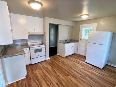 810 Carter St, High Point, NC 27260 - photo 2