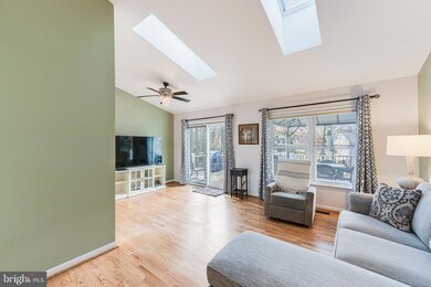 17420 Monitor Dr, Olney, MD 20832 - photo 3