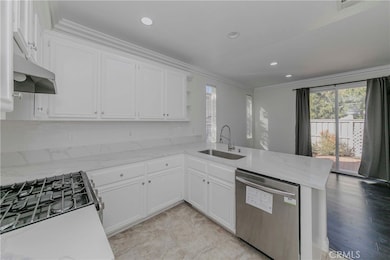 17831 Hazelwood Ct unit 40, Carson, CA 90746 - photo 7