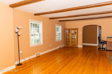 300 Alexander Ave, Schenectady, NY 12302 - photo 7