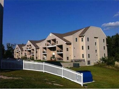 216 Reservoir St unit 312, Holden, MA 01520 - photo 2