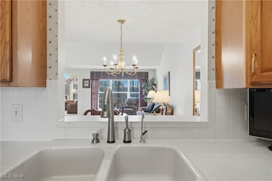 4402 Dalbury Ave NE unit 9E, Canton, OH 44714 - photo 7