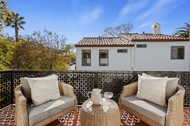 8-web-or-mls-08 - Balcony
