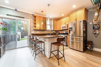 32 Covington St unit SF, Boston, MA 02127 - photo 6