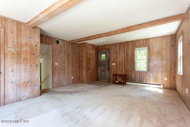 6 Boyd Ln Greenwich CT 06878-small-012-0