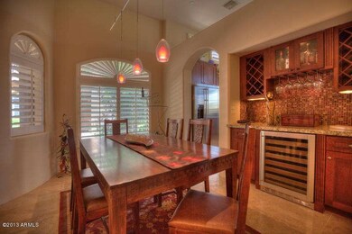 Formal Dining Room 2_1