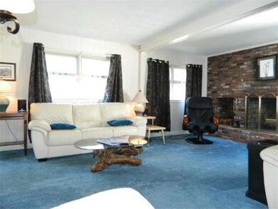 61 Karlyn Rd, Weymouth, MA 02188 - photo 4