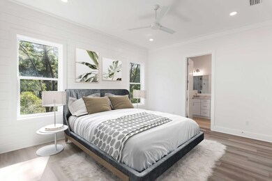 Cyan main floor bed w:virtual staging