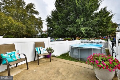 3550 Oakmont St, Philadelphia, PA 19136 - photo 2