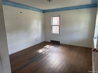12652 Duchess St, Detroit, MI 48224 - photo 6