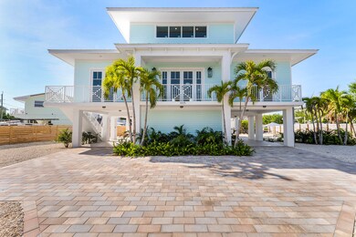 1005 Adams Dr Key Largo