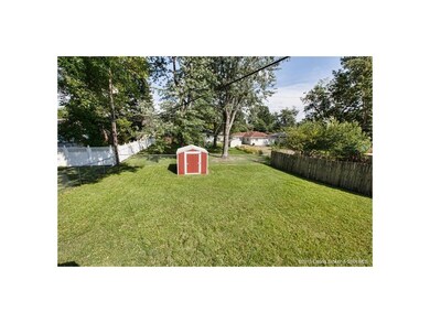 2594 E Robin Rd, New Albany, IN 47150 - photo 6