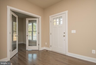 40877 Yakey Ln, Lovettsville, VA 20180 - photo 4