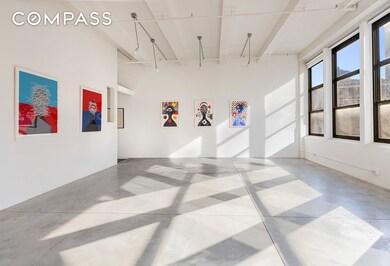 Glass Farmhouse unit 5F, New York, NY 10018 - photo 2