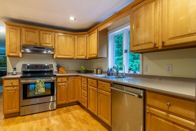 54 Searle St, Georgetown, MA 01833 - photo 7
