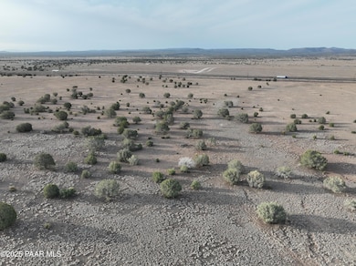 78 Lakota Ranch Rd, Ash Fork, AZ 86320 - photo 2