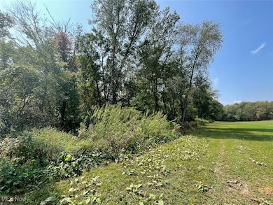 10411 Scatell St NW, Canal Fulton, OH 44614 - photo 3