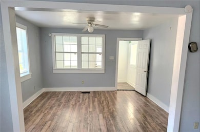 2151 Robin St, New Orleans, LA 70122 - photo 2