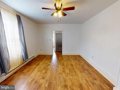 925 W Water St, Bellefonte, PA 16823 - photo 2