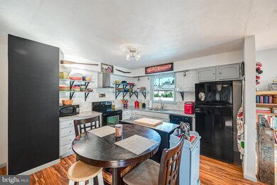 50 Deer Dr unit 12, Hanover, PA 17331 - photo 6