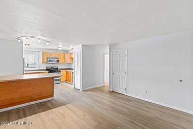 329 E 14th Avenue 5