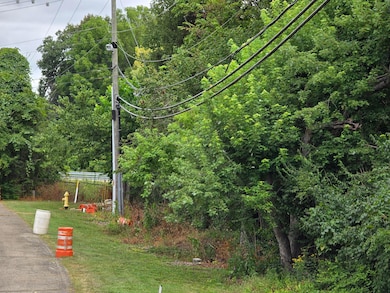 2150 Noe Bixby Rd, Columbus, OH 43232 - photo 3