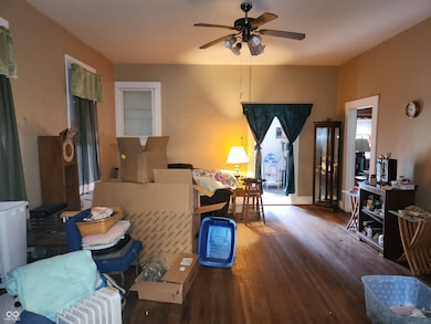 827 S 8th St, Terre Haute, IN 47807 - photo 6