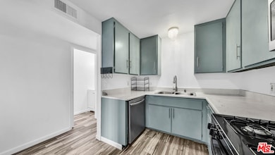 223 S Acacia Ave unit 211, Compton, CA 90220 - photo 4