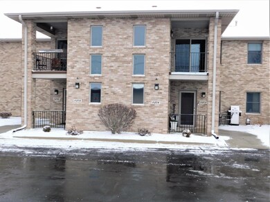 1374 Lehman Dr, Crown Point, IN 46307 - photo 2