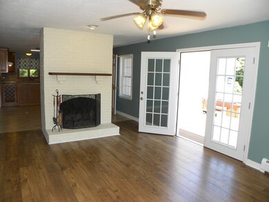 32 Smith Rd, Charlton, MA 01507 - photo 3