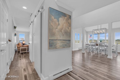 Foyer Entry