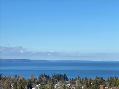 1226 Skyline Dr, Edmonds, WA 98020 - photo 5