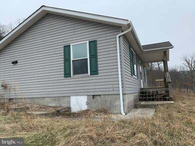 HC 84 Box 65-A3 Grant St, Keyser, WV 26726 - photo 3