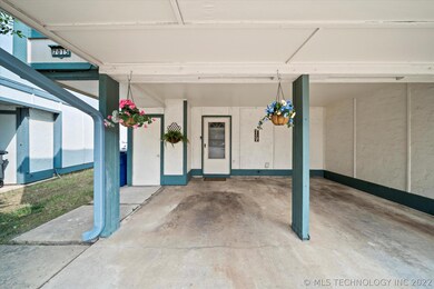 7015 E 33rd St unit 14, Tulsa, OK 74145 - photo 3