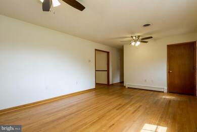 6611 Davis Ford Rd, Manassas, VA 20111 - photo 5