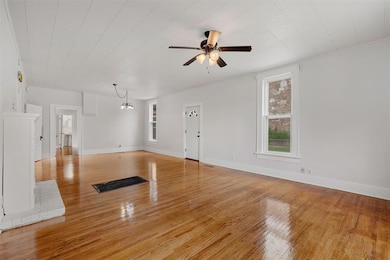 Dining room combined with living room