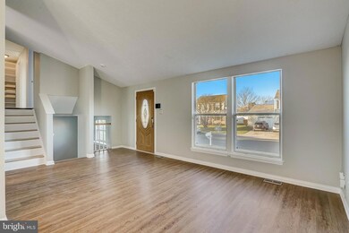 131 Independence Dr, Morrisville, PA 19067 - photo 4