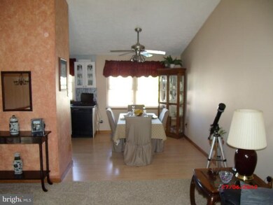 511 Nollmeyer Rd, Middle River, MD 21220 - photo 5