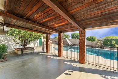 562 E Allen Ave, San Dimas, CA 91773 - photo 7