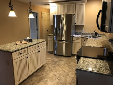 1203 Chestnut St unit 2nd floor, Newton Upper Falls, MA 02464 - photo 2