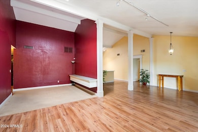 18256 N 75th Ave, Glendale, AZ 85308 - photo 4